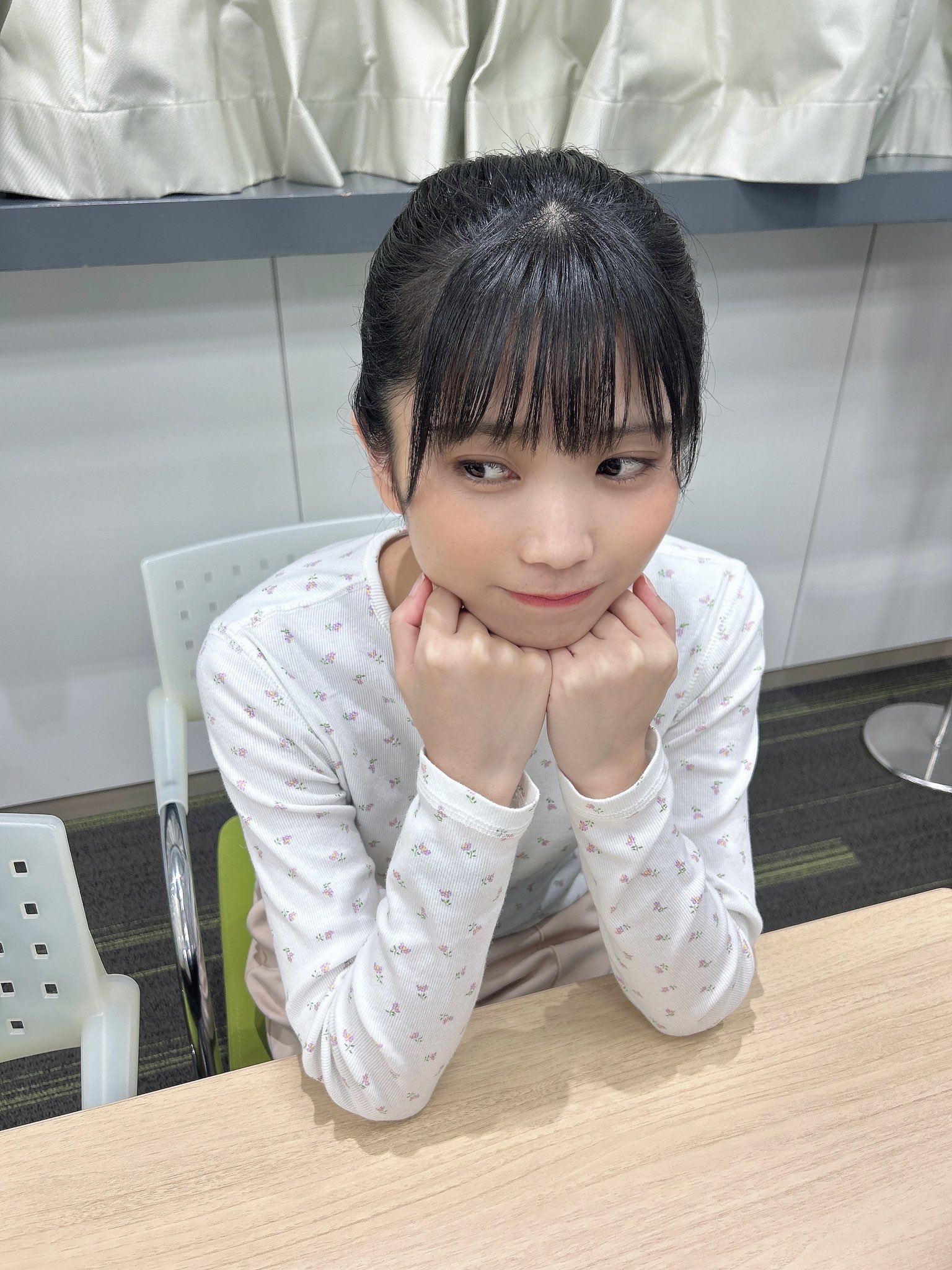 ナナニジ　22/7 西條和　なごみんの部屋　ブロマイド NEWS | 22/7(ナナブンノニジュウニ)