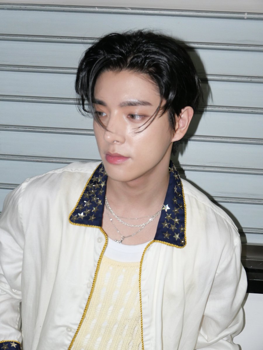 SoulliesPH's tweet image. 270725 | WEVERSE
#JAKE: Thank you, ENGENE 🫶 I think I should eat some watermelon before going to bed ^^ hehe
#ENHYPEN_JAKE #제이크 #엔하이픈_제이크 @ENHYPEN_members @ENHYPEN