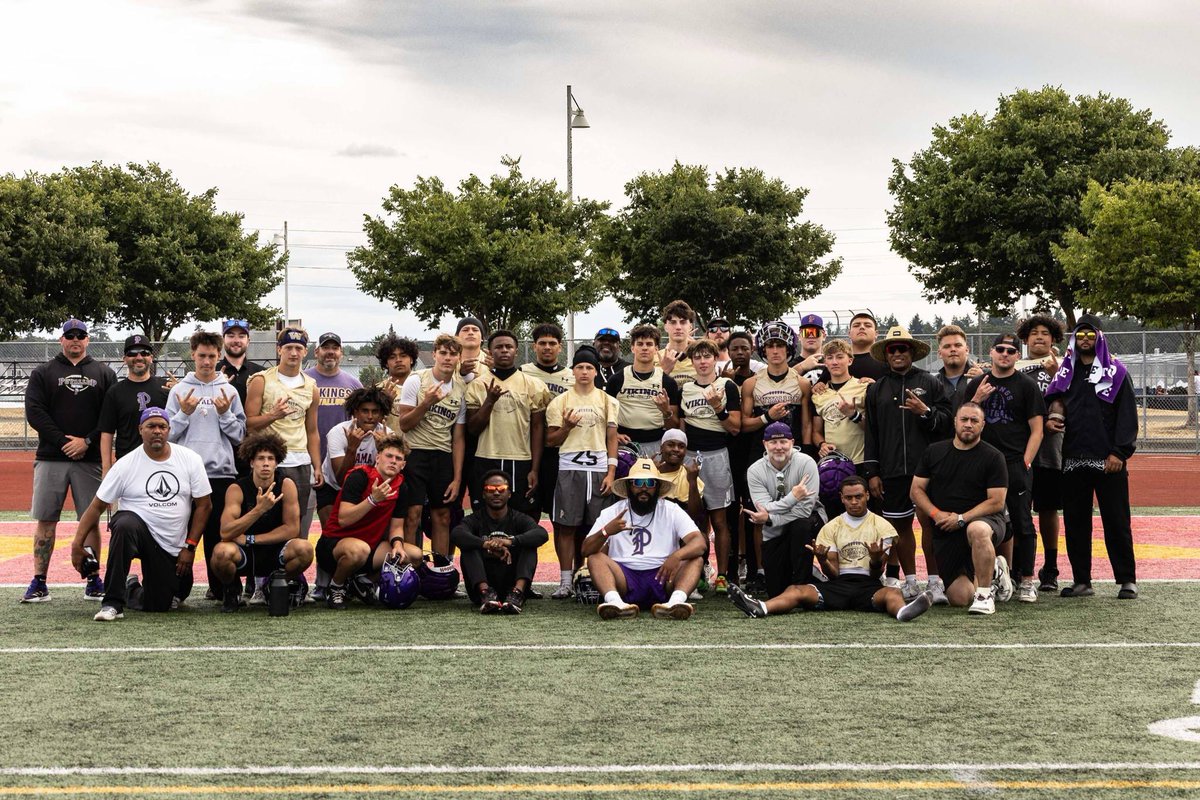 Summer ball is approaching its end we reflect on the new era of Puyallup Football… The buy in from this team, coaches and all of our supporters has been amazing! Let’s continue to build this foundation and keep rockin towards our goals! #GoViks #PrideAndTradition <a href="/CoachDjayy/">DJ Mims</a>