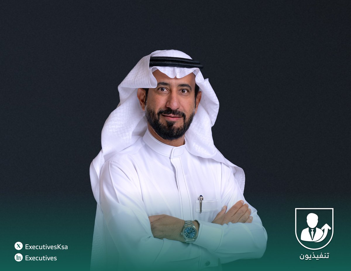 المهندس عبدالملك بن عبدالعزيز الشويعر (وكيل أمانة منطقة الرياض للخدمات المؤسسية).

◉ يتمتع المهندس عبدالملك الشويعر بخبرة تمتد لأكثر من 28 عامًا في القيادة الاستراتيجية، والخدمات المشتركة، والتحول المؤسسي، والتطوير التنظيمي عبر القطاعين العام والخاص، شغل خلالها العديد من المناصب