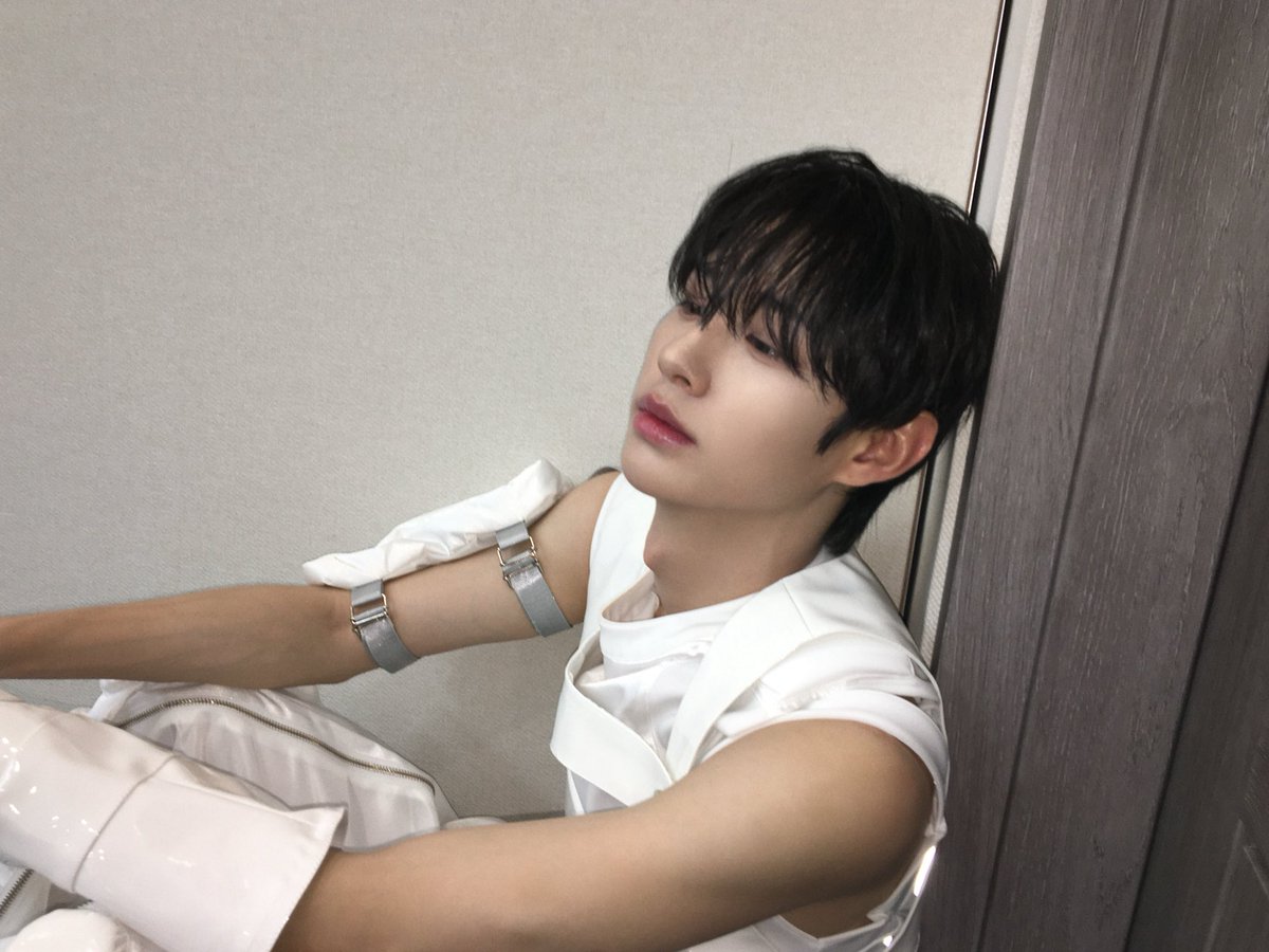 CYE_MEMBERS7's tweet image. 시크 도도 그리고 너?
#김성민 #KIMSUNGMIN
#CLOSEYOUREYES #클로즈유어아이즈
#클유아 #CYE