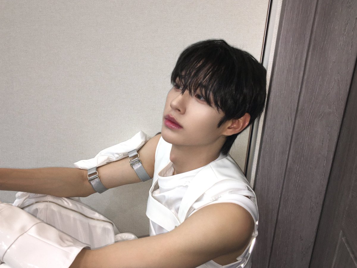 CYE_MEMBERS7's tweet image. 시크 도도 그리고 너?
#김성민 #KIMSUNGMIN
#CLOSEYOUREYES #클로즈유어아이즈
#클유아 #CYE