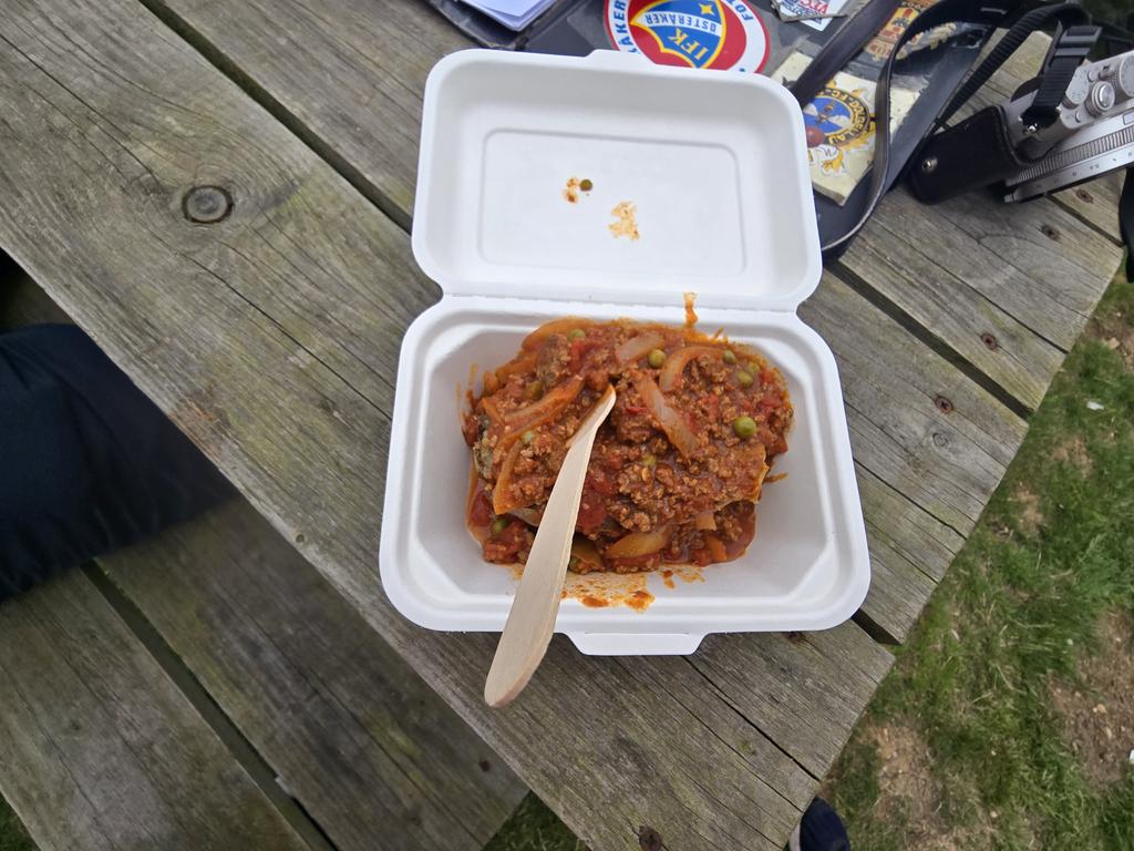 UCLHop2025's tweet image. Yummy food offerings at @LouthTownFC 😋 Hoppers will not be travelling home hungry!