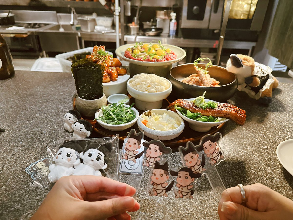 Shang0404's tweet image. 여전히 정말 감사합니다..이런 분위기는 정말 드물어... 계속 이어질 수 있다면 좋겠어요🥹✨다음에 또 봐요!🙌💕💝
#우명 #뿅구리