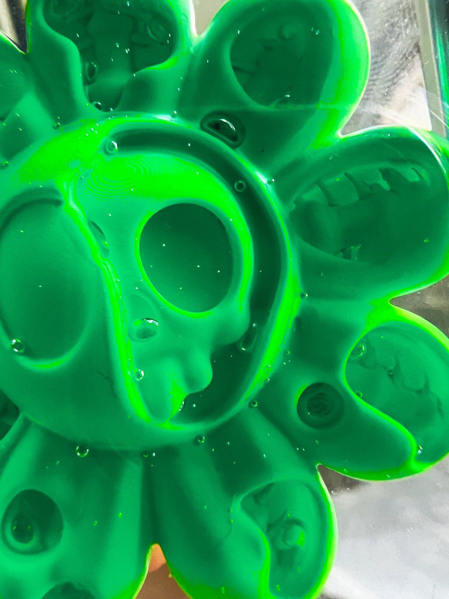 hiltonvision's tweet image. Radioactive ☢️🌸