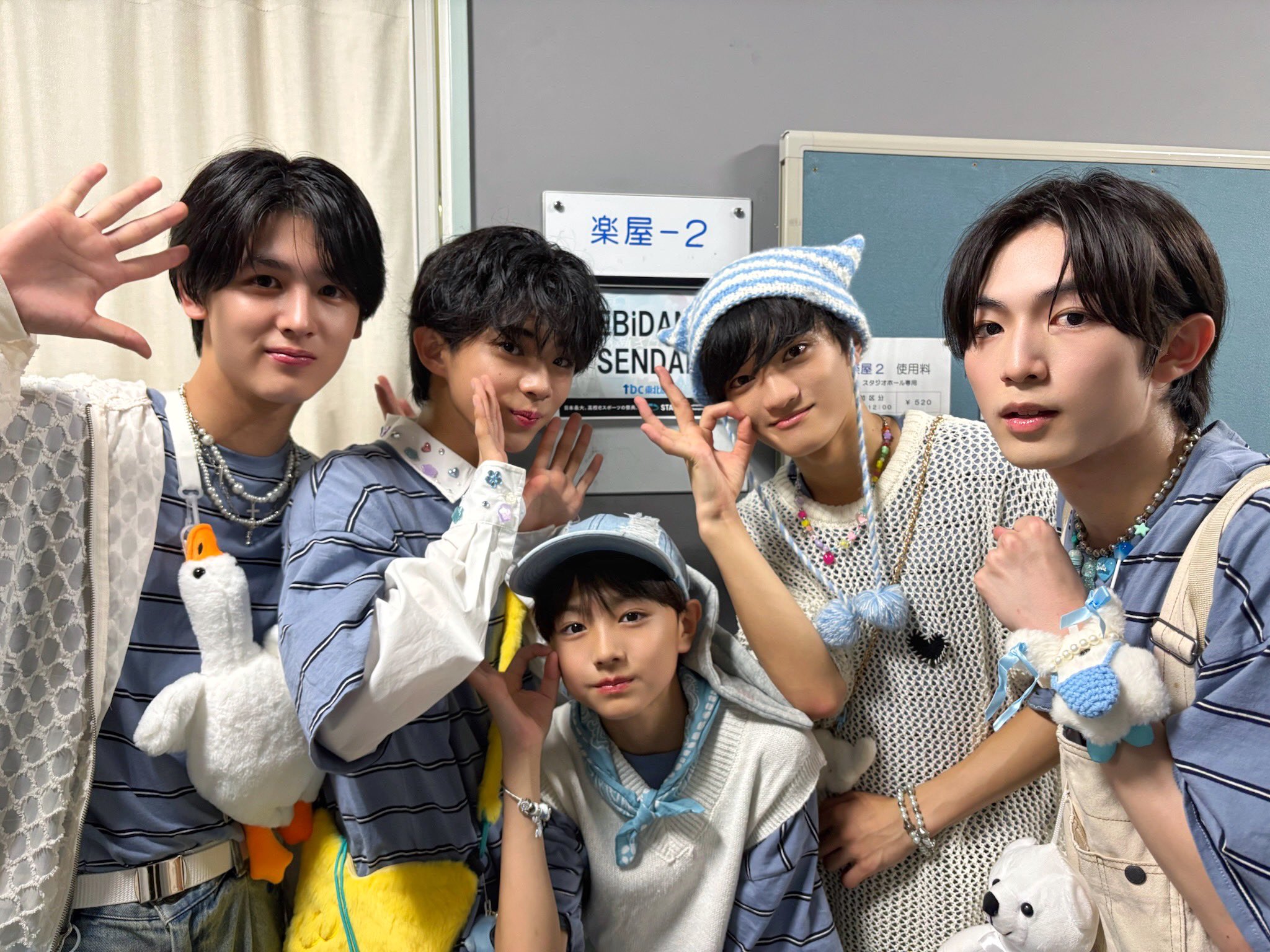 成田粋 えびせん EBiDANNEXT SENDAI 生写真 28枚セット EBiDAN SENDAI 成田粋 生写真 コンプセット - メルカリ