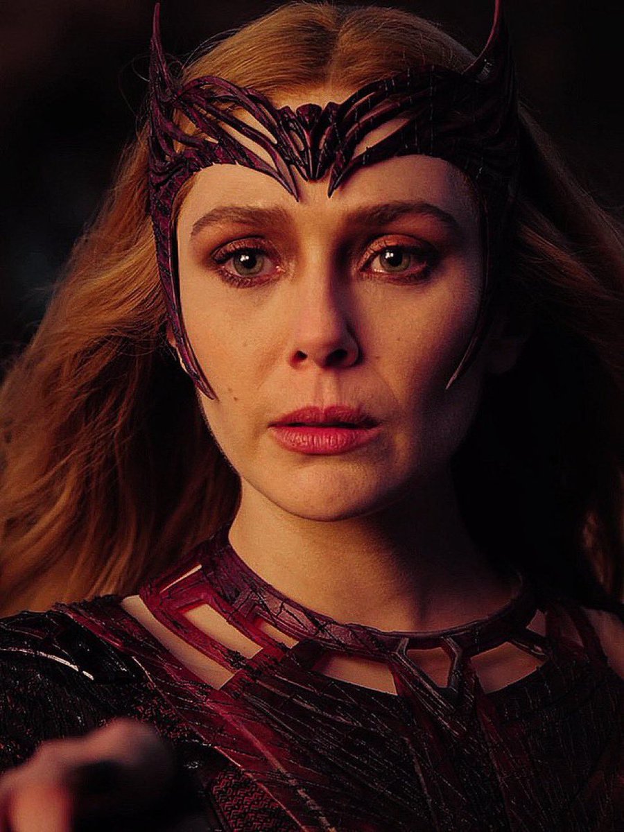 wandaacervo's tweet image. Elizabeth Olsen, a Feiticeira Escarlate, não sabe se já terminou suas cenas em &apos;AVENGERS: DOOMSDAY&apos;.

&quot;Não sei. Ainda não terminaram de escrever [o roteiro]. Eles mantém tudo em segredo&quot;.