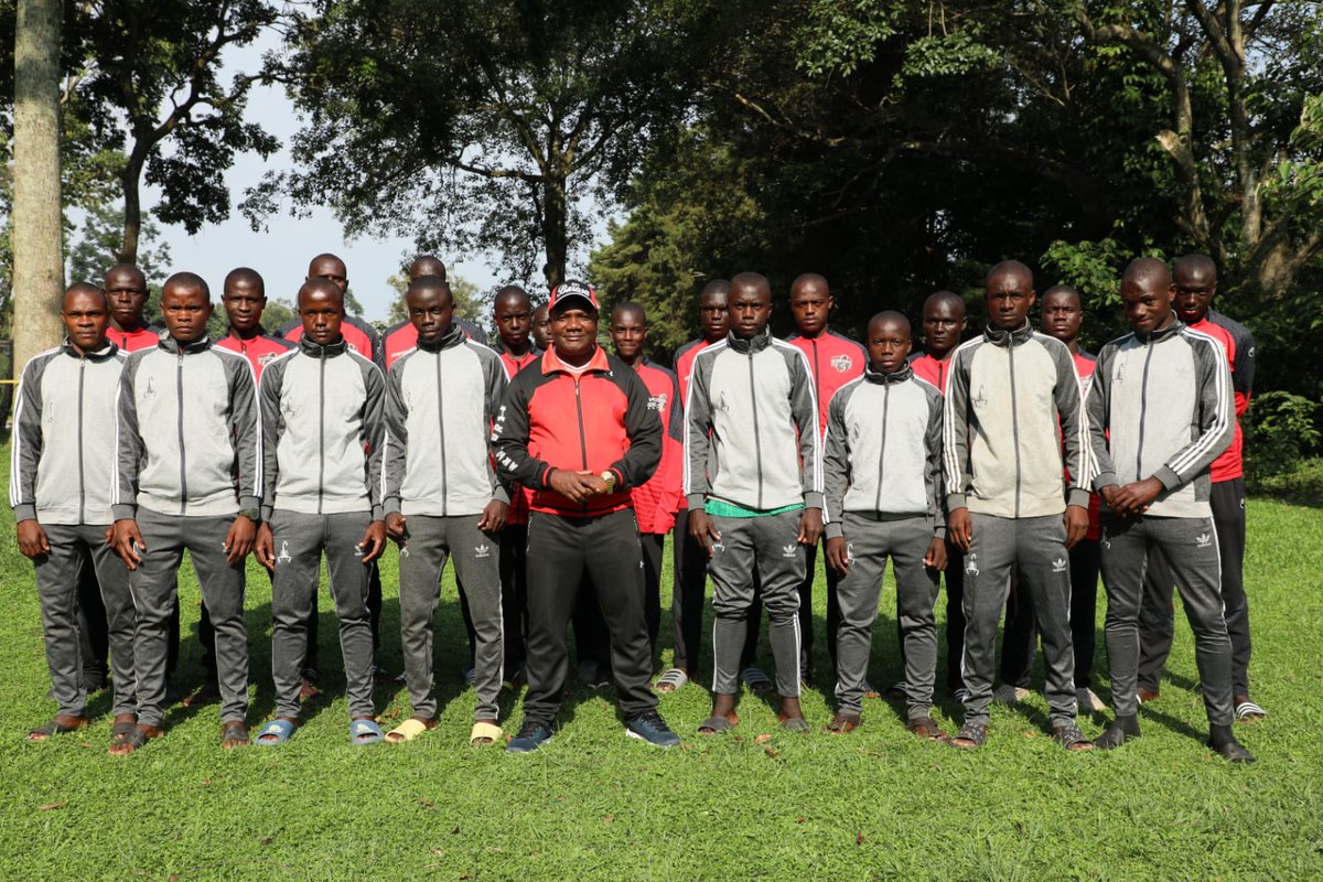 BarasaFernandes's tweet image. Hosted a luncheon at Golf Hotel and flagged off our secondary school teams representing Kakamega County at the KSSSA National Games, which kick off tomorrow, right here in Kakamega. To support their preparations, I provided Ksh 100,000 to each school team. We are proud of our…