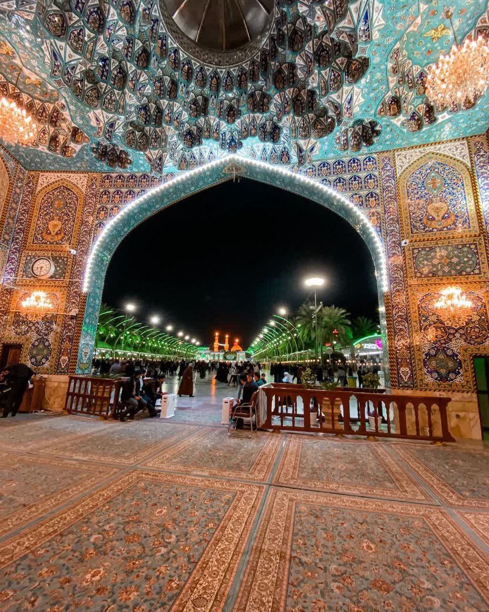 F135A110's tweet image. رفیق به هیچکس وابسته نشو ،
الا حسینع" : )
همه تا ورودی قبر هستند
باهات اما حسین الی الابد
#حب_الحسین_یجمعنا
#خیمه_گاه_حسین