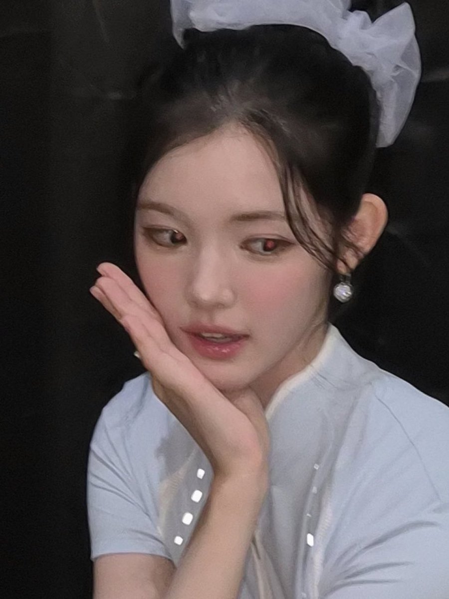 iS2yuha's tweet image. once in a lifetime type of facecard