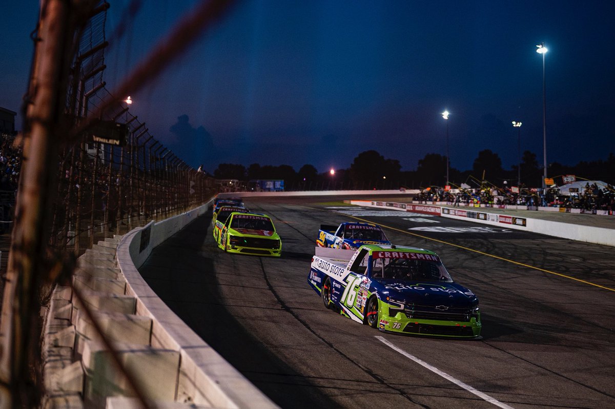 SpencerBoyd's tweet image. 📦 🛻 P24 in the #76 @myautostores Chevy! We raced some really good trucks, proud of the @FreedomRacing76 crew! 📦 🛻
@RollokDoors | @TohatsuAmerica | @Freedomwarranty | @airtowtrailers