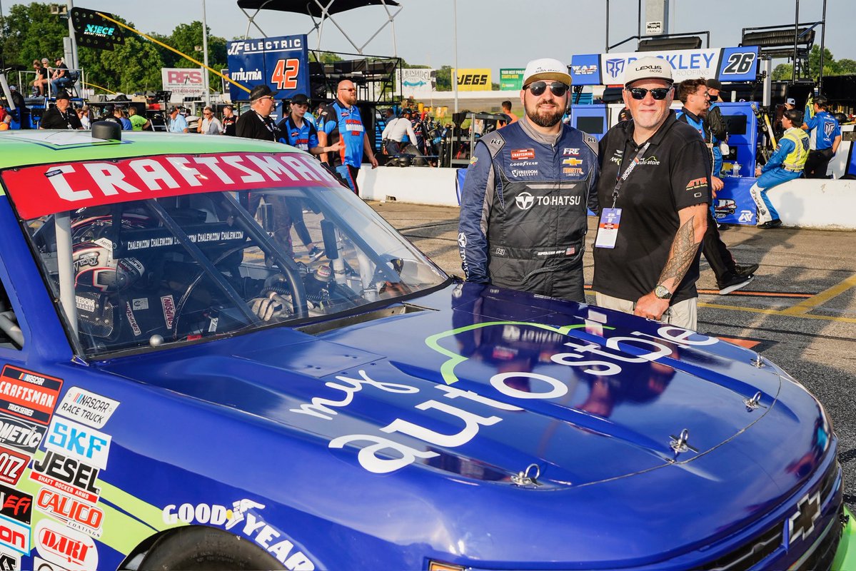 SpencerBoyd's tweet image. 📦 🛻 P24 in the #76 @myautostores Chevy! We raced some really good trucks, proud of the @FreedomRacing76 crew! 📦 🛻
@RollokDoors | @TohatsuAmerica | @Freedomwarranty | @airtowtrailers