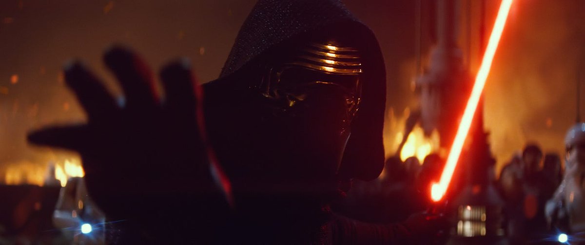 Chopper_Rebel's tweet image. 🤜 Who would win? 🤛
Ezra Bridger vs Kylo Ren
(Both are in their prime)