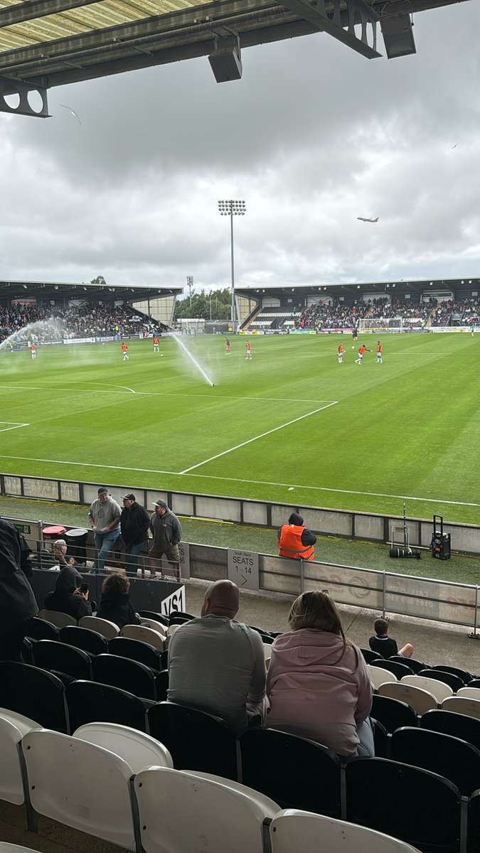 New season…..quiet Sunday = Saints