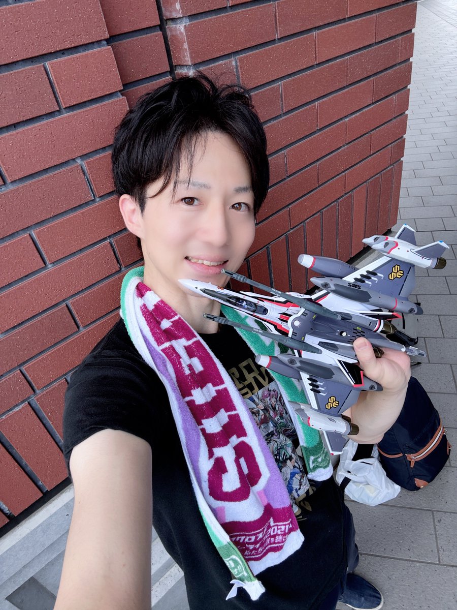 RyoDELO's tweet image. ギャラライDAY2参戦できてホント最高やった！！！
エンカしてくれた皆さまあんがとうございました〜〜！！😄✈️
