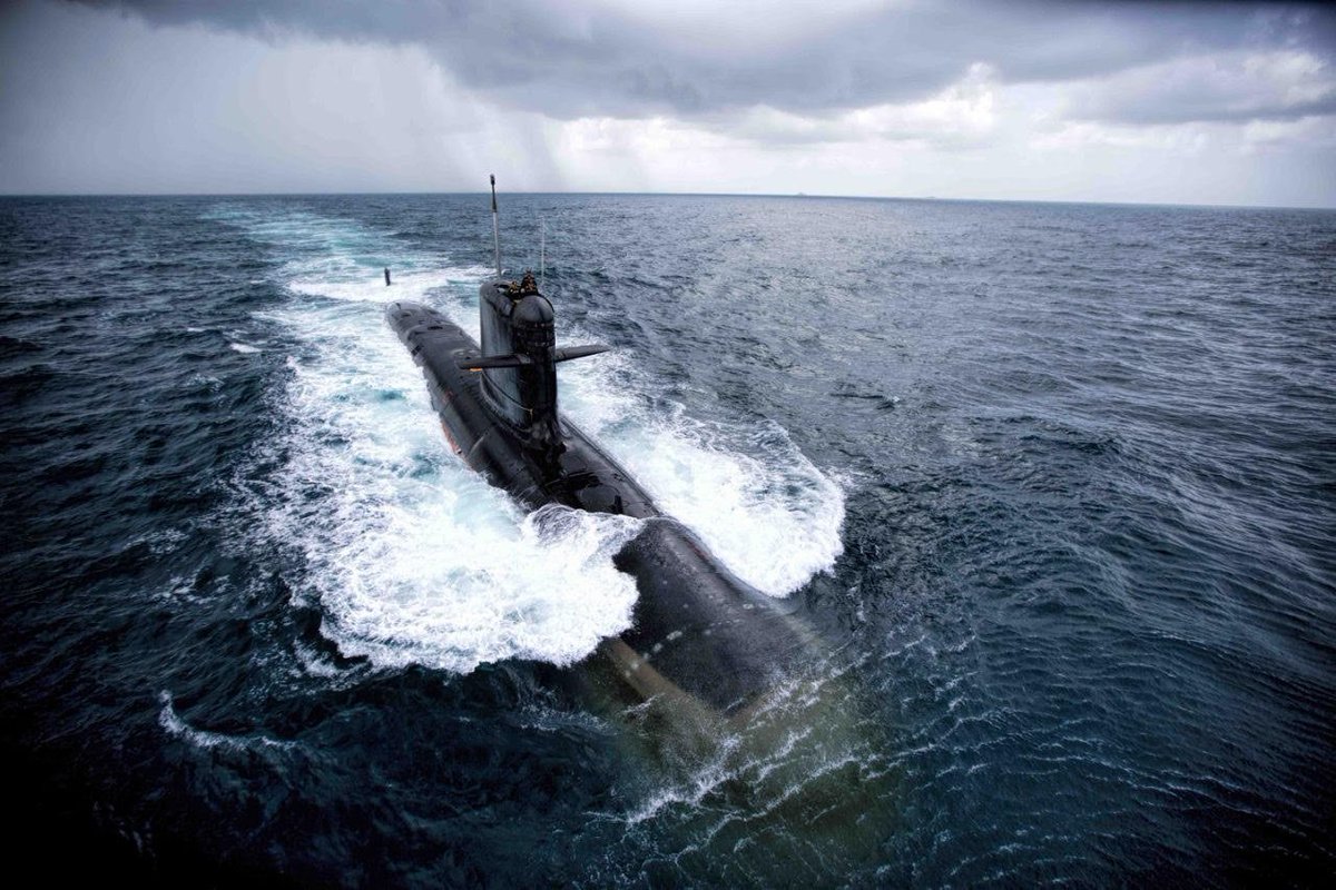 VinodDX9's tweet image. If I understand correctly, then there will be two offers for the indigenous P-76 submarines. One will be pitched by the MDL and another one by the DRDO-WDB-L&amp;amp;T (and not DRDO-WDB vs L&amp;amp;T-WDB).