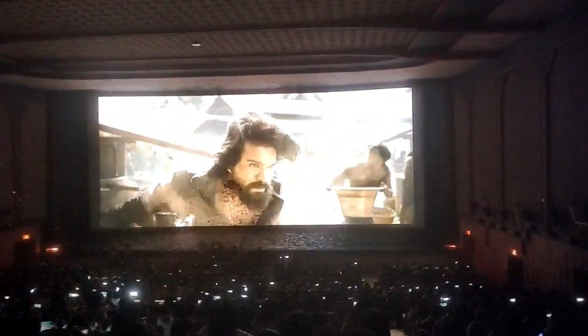 Gireesh_RCF1's tweet image. Okkasari Fans Kosam Think Cheysi
Full Mass Bomma Tiyali Anna
Taruvata Vachey Records Annititho E Lanjakodukulanu Uchaposi Thengutaa okkokani 👍