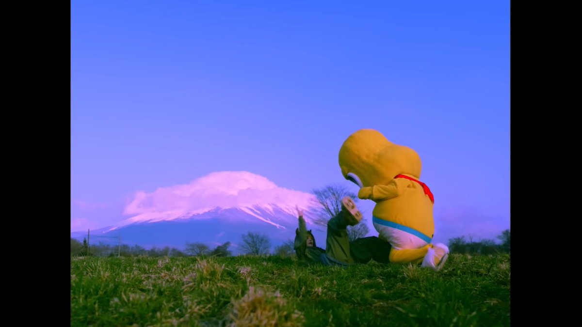 偶然押し倒しちゃうシーンで膝付くぐらいしかできない、童貞臭いピーナッツくんが、俺は大好きなんだ