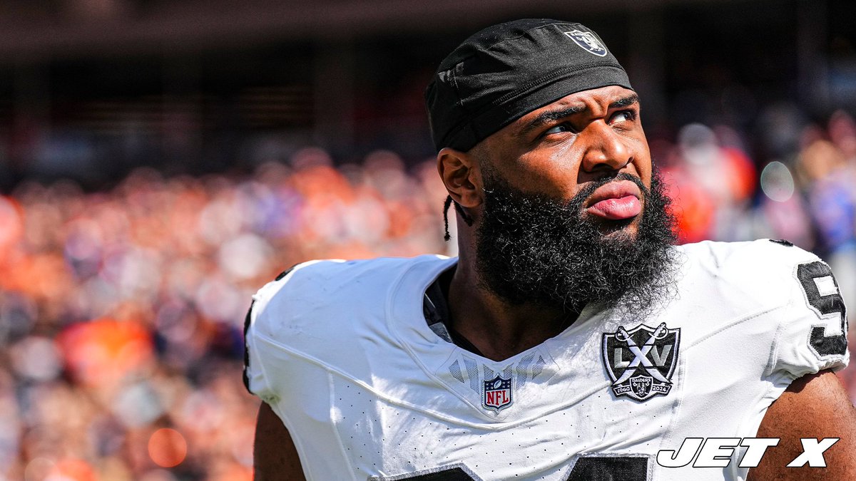 jetsxfactor's tweet image. Christian Wilkins to the #Jets??

Think again 👉 jetsxfactor.com/2025/07/27/chr…