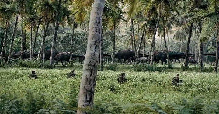 Pinguterra's tweet image. Hablemos de los geniales diseños originales de Primitive War ( ya dejen de criticar al pobre actor de tyrannosaurus y del Apatosurus)
Que geniales dromeosauridos y Quetzalcóatlus jsjs ame al spinosaurus