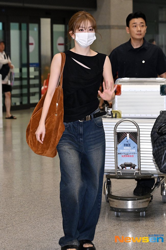 KSGUpdates's tweet image. [PRESS] 250727 ICN Arrival from Shanghai

naver.me/GT6gUyZU

#슬기 #SEULGI @RVsmtown