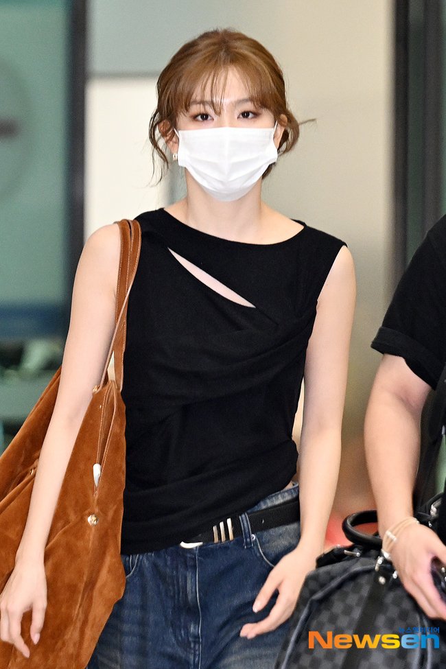 KSGUpdates's tweet image. [PRESS] 250727 ICN Arrival from Shanghai

naver.me/GxLOCZMX

#슬기 #SEULGI @RVsmtown