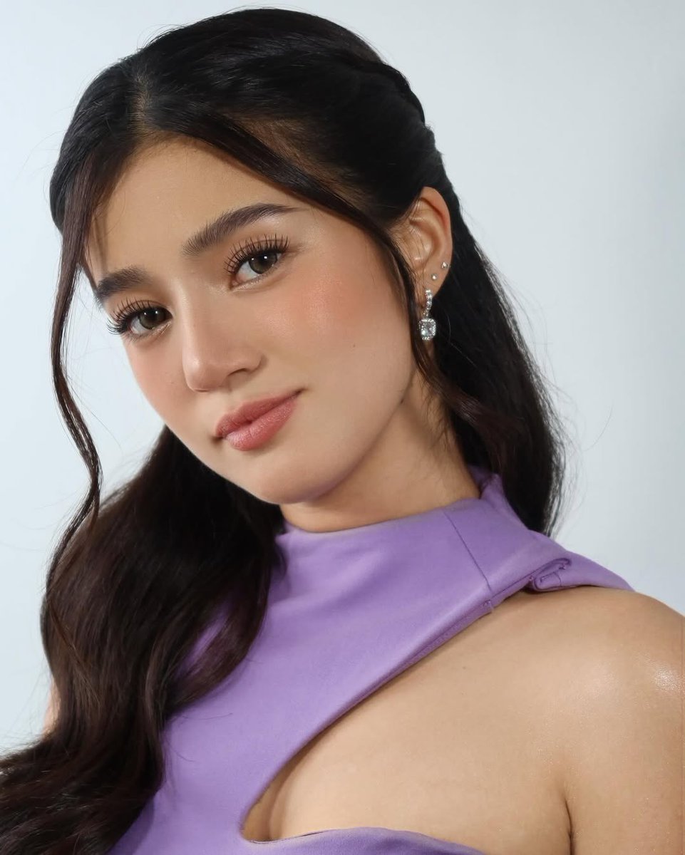 MDBOFC's tweet image. @.jerichoandrade_&apos;s IG Post.
(07272025)

“@.belle_mariano for @.closeupph White Now! 💜”

BELLErightest SMILE

#CloseupxBelle 
#BelleMariano
#DonBelle #DONBELLEmpire