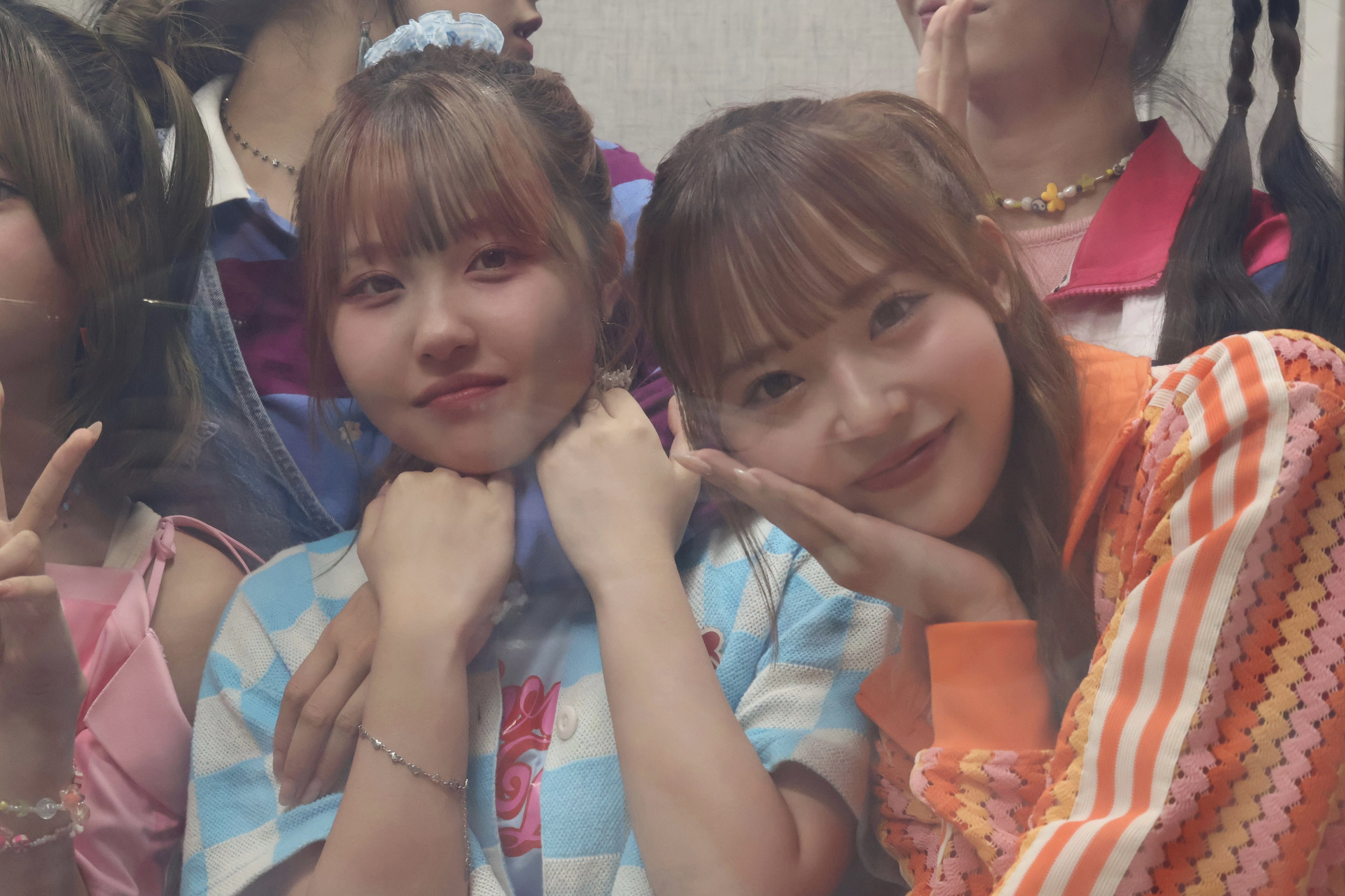 RealRomantic - Search / X