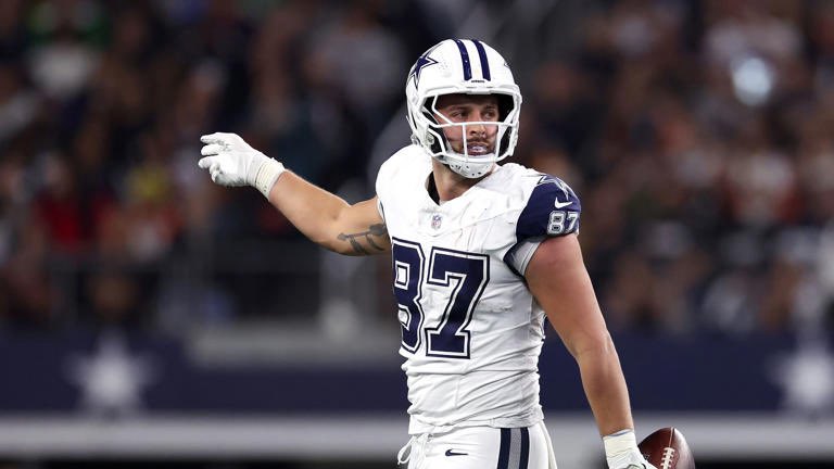 Nick Harris (@nickharrisfwst) on Twitter photo No contract year.
Cowboys and TE Jake Ferguson have agreed to a four-year, $52M extension that will keep him in Dallas through 2029. Ferguson will take home $30M guaranteed, source confirms. First reported by <a href="/RapSheet/">Ian Rapoport</a>.
Ferguson becomes the 7th-highest paid TE in the league. No contract year.
Cowboys and TE Jake Ferguson have agreed to a four-year, $52M extension that will keep him in Dallas through 2029. Ferguson will take home $30M guaranteed, source confirms. First reported by <a href="/RapSheet/">Ian Rapoport</a>.
Ferguson becomes the 7th-highest paid TE in the league.