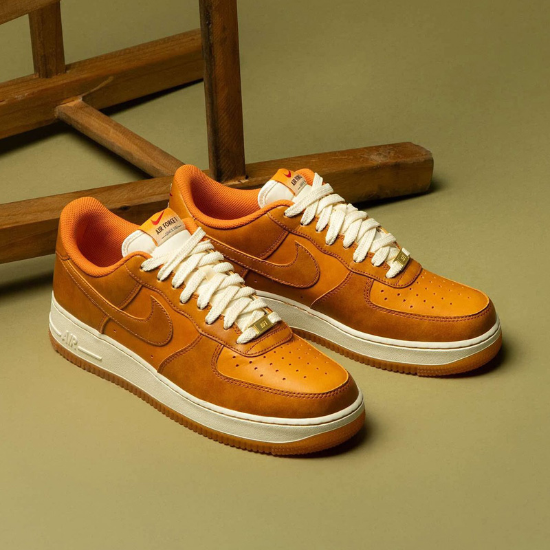 KicksDeals's tweet image. 🚨 Some new styles &amp;amp; better discounts are now found in the latest @nikestore promo - use code SPORT at checkout for EXTRA 20% OFF and up to 60% OFF overall!

Men -&amp;gt; tinyurl.com/azhxxf4z

Women -&amp;gt; tinyurl.com/3kyayfat

ALL -&amp;gt; tinyurl.com/45bwmefk 👀
