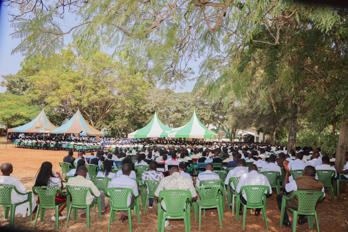 JohnMbadiN's tweet image. Wound the weekend long mashinani economic empowerment engagement with a church service at Tonga Parish, Suba South.
Luke 11:1-13 was the main bible verse for the day: Seek and you shall find, Ask and you will be given, Knock and the door shall be opened.
