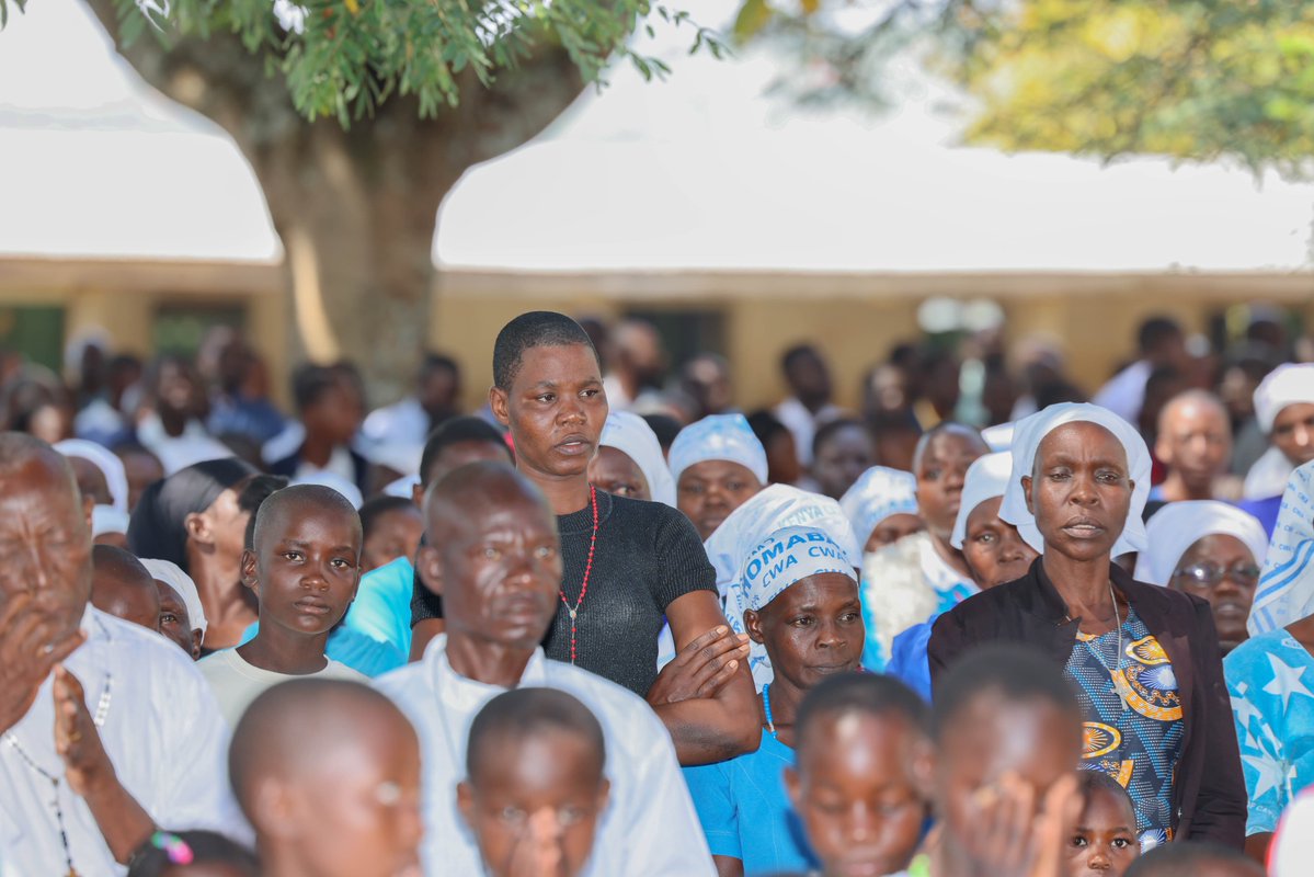 JohnMbadiN's tweet image. Wound the weekend long mashinani economic empowerment engagement with a church service at Tonga Parish, Suba South.
Luke 11:1-13 was the main bible verse for the day: Seek and you shall find, Ask and you will be given, Knock and the door shall be opened.