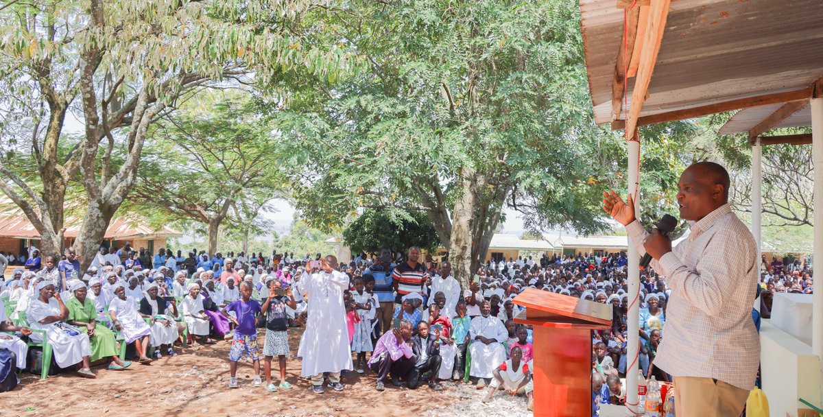 JohnMbadiN's tweet image. Wound the weekend long mashinani economic empowerment engagement with a church service at Tonga Parish, Suba South.
Luke 11:1-13 was the main bible verse for the day: Seek and you shall find, Ask and you will be given, Knock and the door shall be opened.