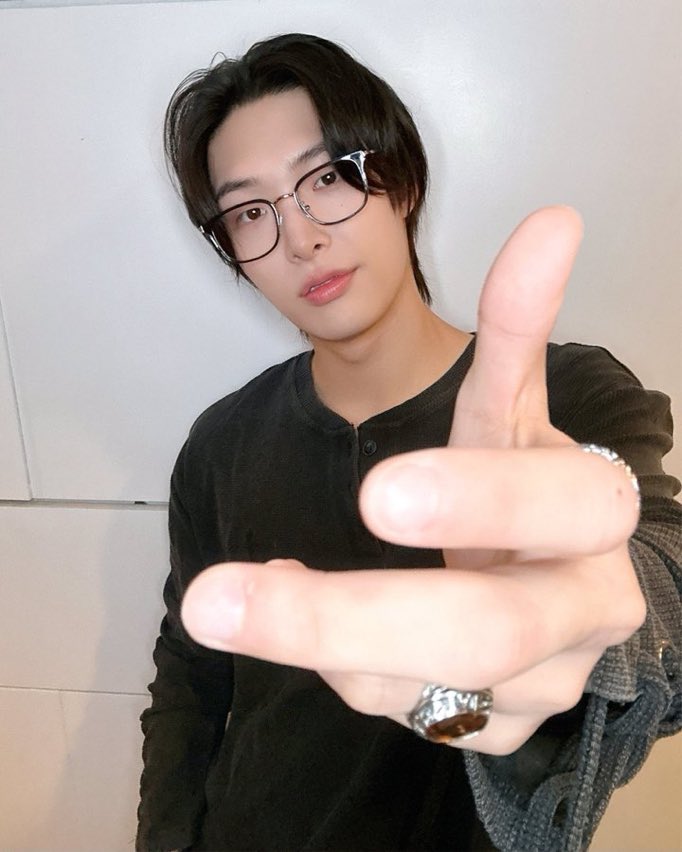 vibesmingi's tweet image. Minta duit?