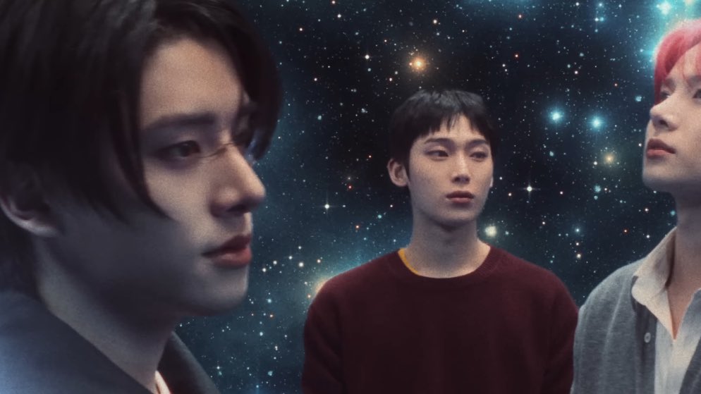 PUPPYJ4KEY's tweet image. Shine on me  — Jake 💫