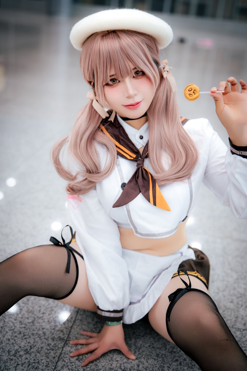 mesenge_cos0's tweet image. #NIKKE 

🍞Bready🍞