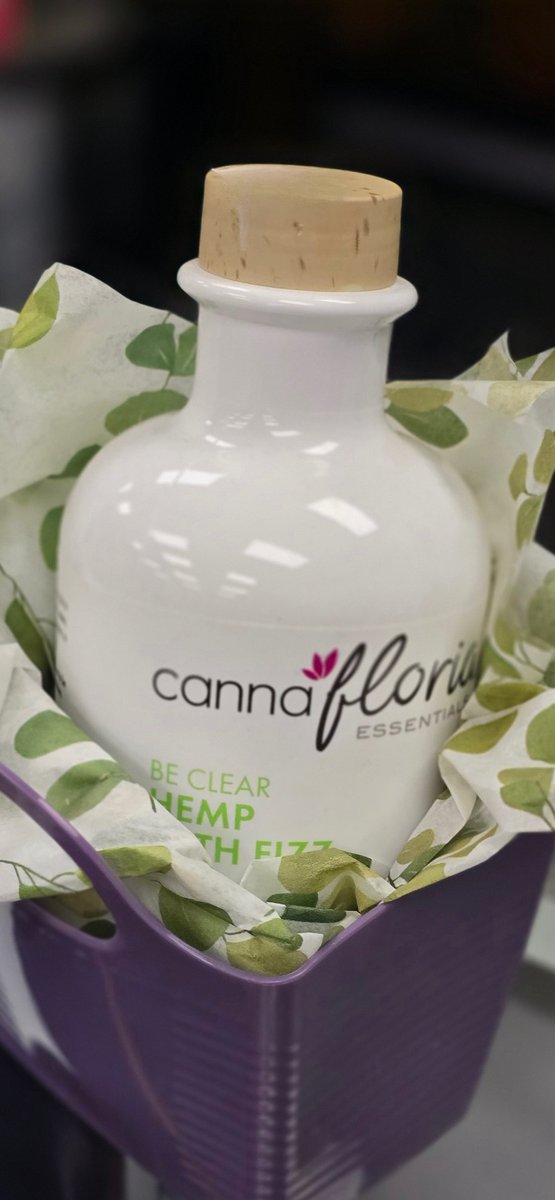 The Weed Shoppe tweet media