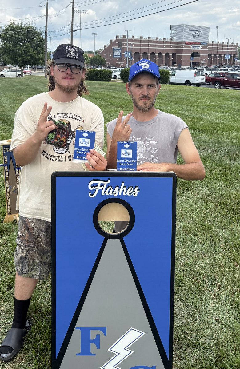 Flashes Airmail Club tweet media