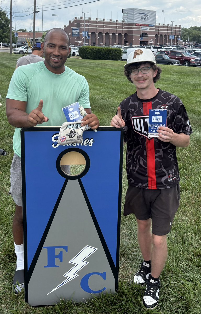 Flashes Airmail Club tweet media