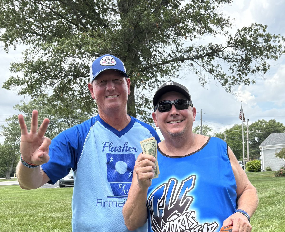 Flashes Airmail Club tweet media