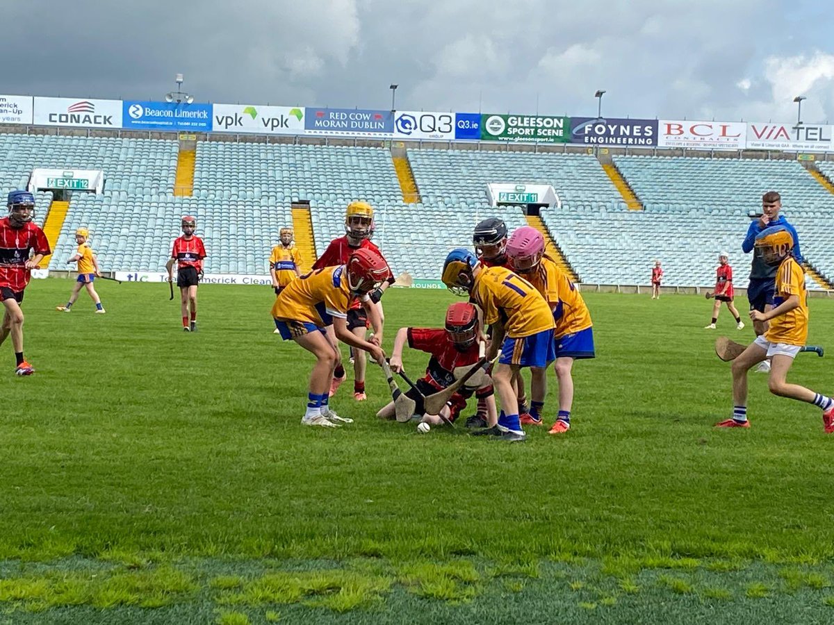 AdareGAA's tweet image. Our under 11 hurlers were in action last Saturday morning in the TUS Gaelic Grounds.
They played Kildimo Pallaskenry, Ballyea (Clare) & Ballinahinch (Tipperary).
The skill, teamwork and determination shown by the boys in all games was fantastic.