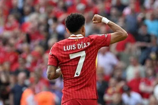 🚨 Full agreement now in place for the sale of Luis Díaz to Bayern Munich. Fee is €75m. 

Permission to travel granted and Diaz will leave the club’s Asia tour. He is currently in Tokyo, but expected to travel in next 24 hours.

Liverpool only accepted the offer after securing