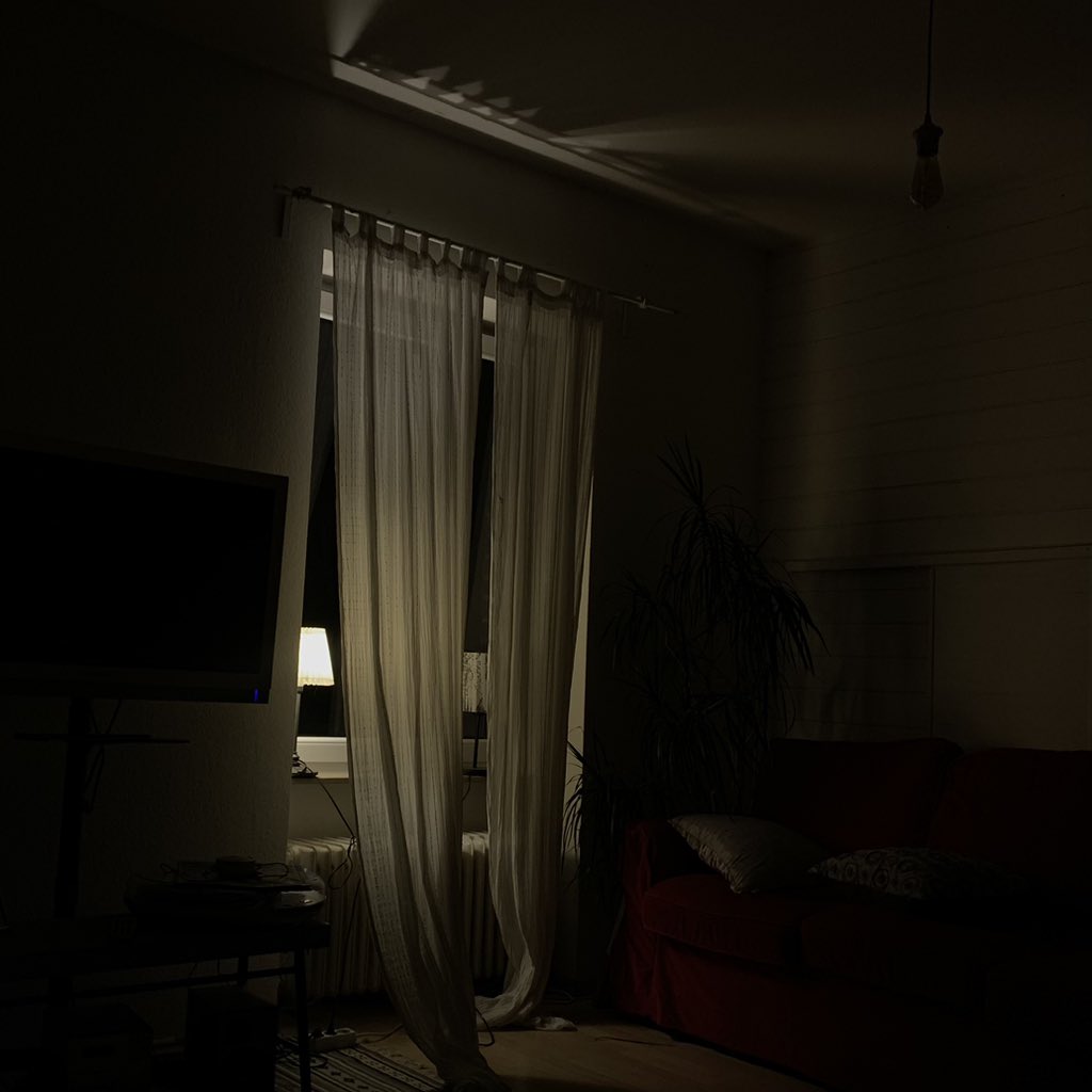 9Frie5's tweet image. 