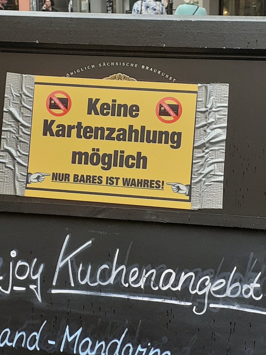 TineUndFiene's tweet image. Gesehen in Bautzen, da ist die Welt noch in Ordnung. 😅