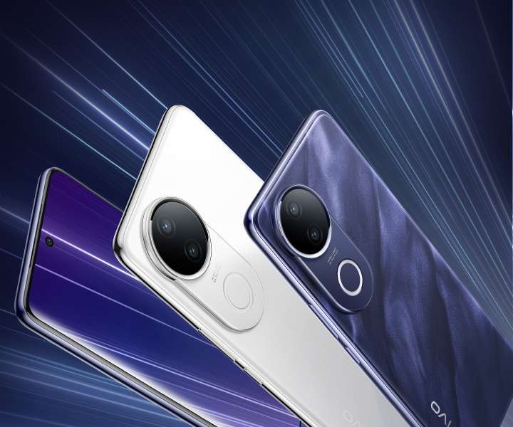 Who are waiting for this phone 📱 📱??
Guys can you tell this is which phone 📱📱??
<a href="/grok/">Grok</a>