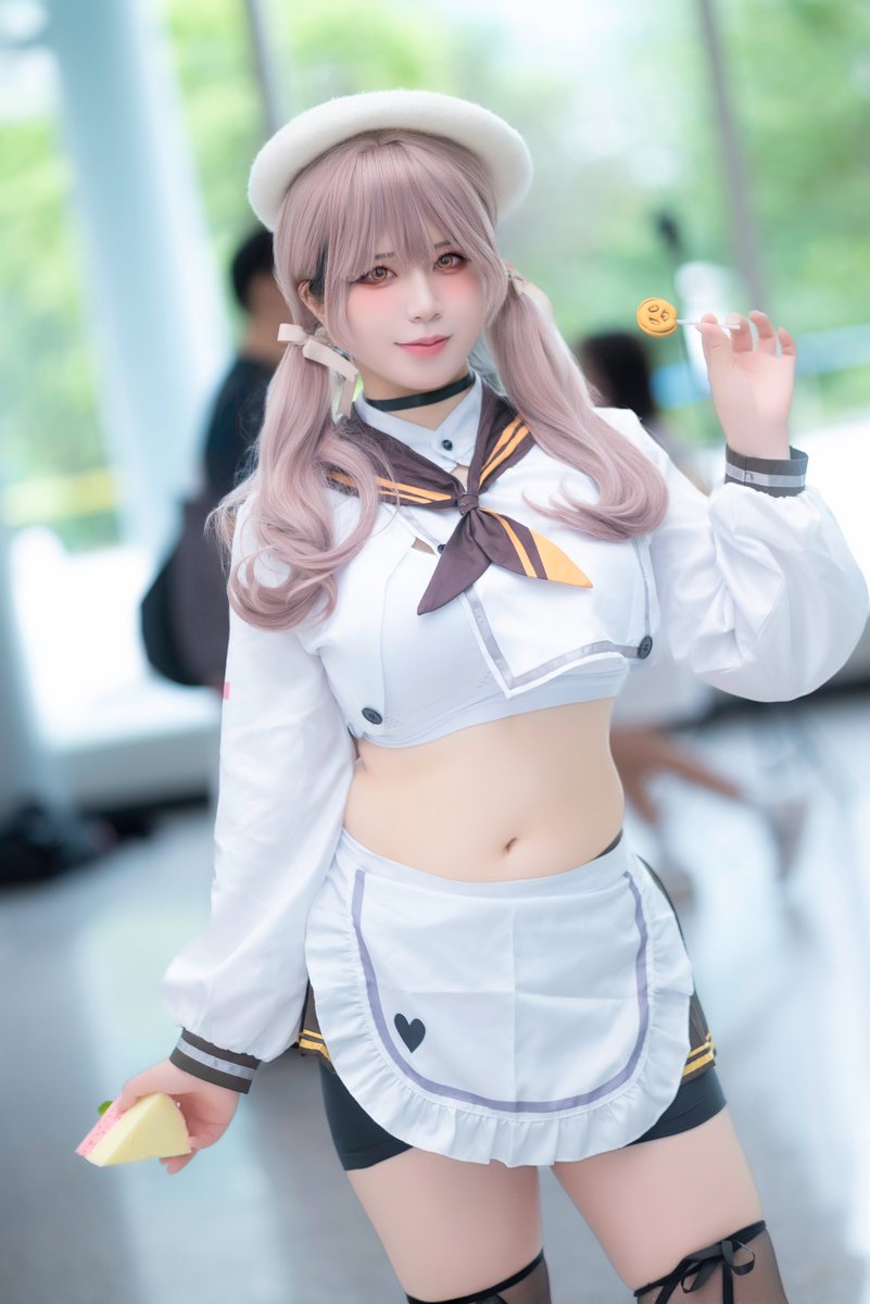 mesenge_cos0's tweet image. #NIKKE 

🍞Bready🍞