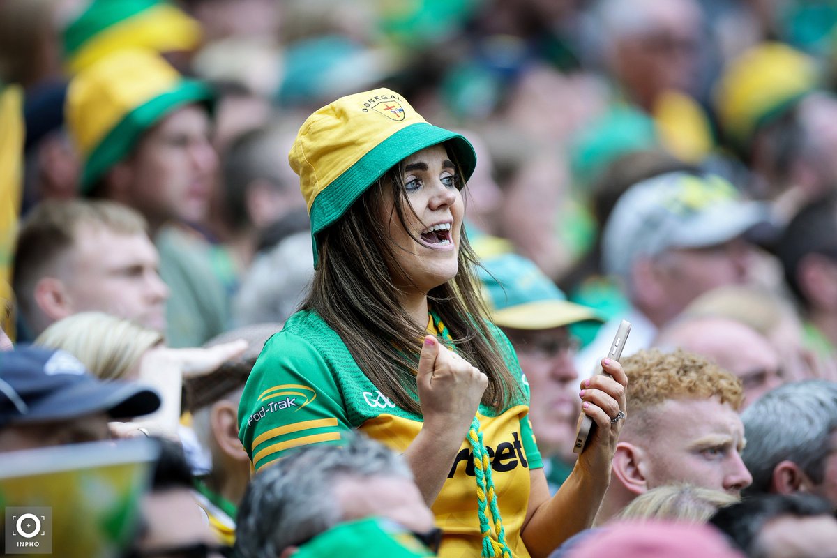 Inphosports's tweet image. Kerry lead at the half!
David Clifford leading the way with some spectacular 2 Pointers! 😲