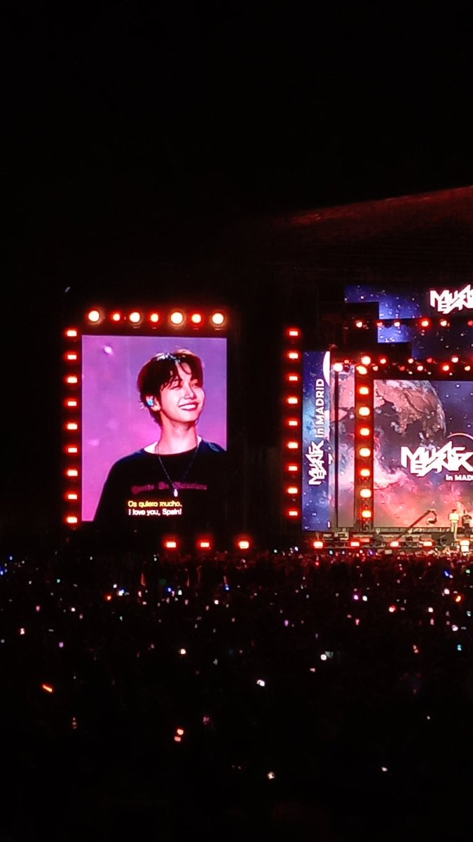 amayanexdo's tweet image. Bring me back... :(