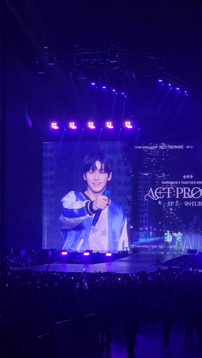 amayanexdo's tweet image. Bring me back... :(