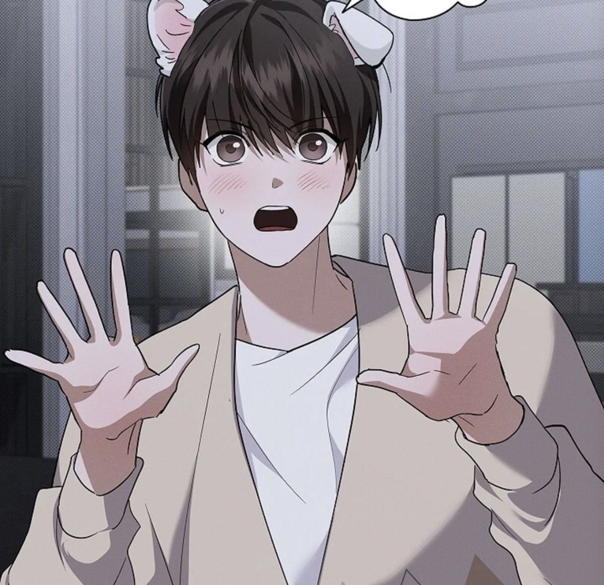 NeuvDay's tweet image. I love him so much 🥺😣💕 
#PawsandClaws #강아지는건드리지마라